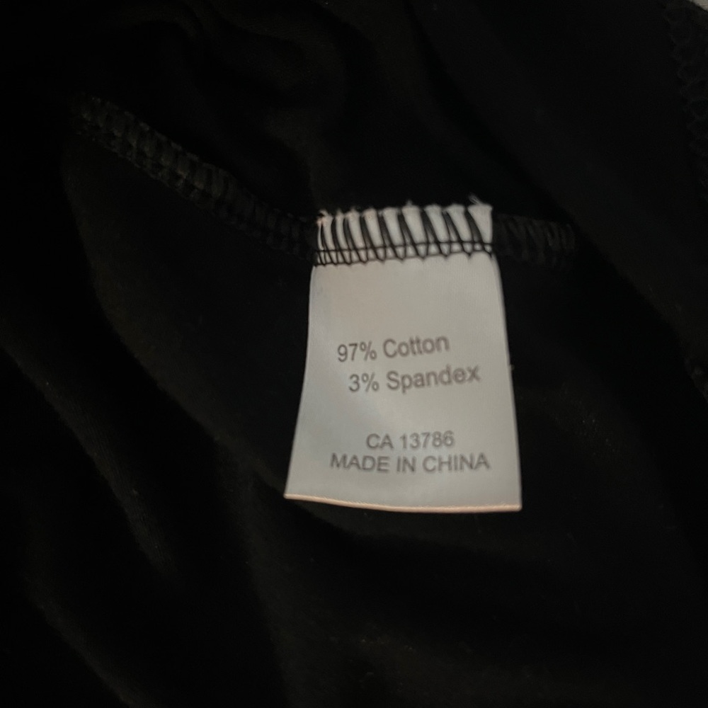 Black cotton tank with lace detail - Picture 2 of 3